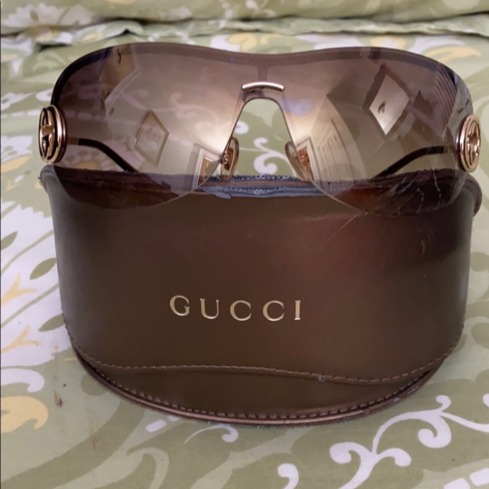 Gucci sunglasses